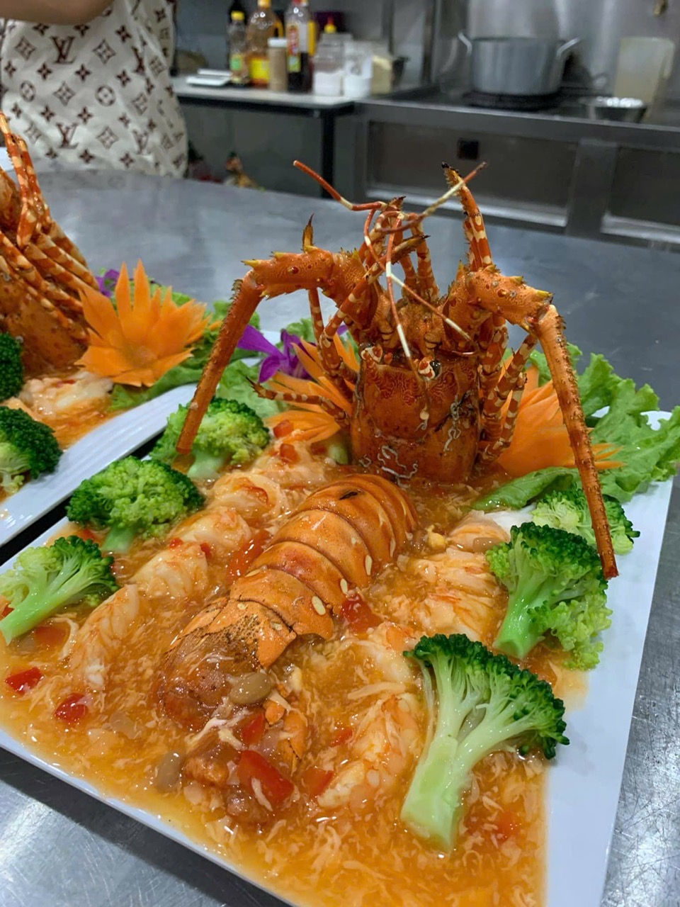 Món tráng miệng thực tế do đội ngũ Thiện Nga chuẩn bị