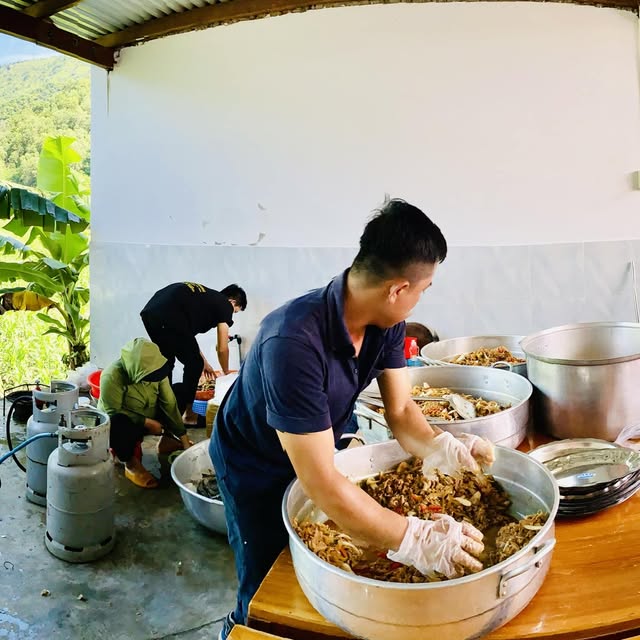Dấu ấn tiệc Thiện Nga 04